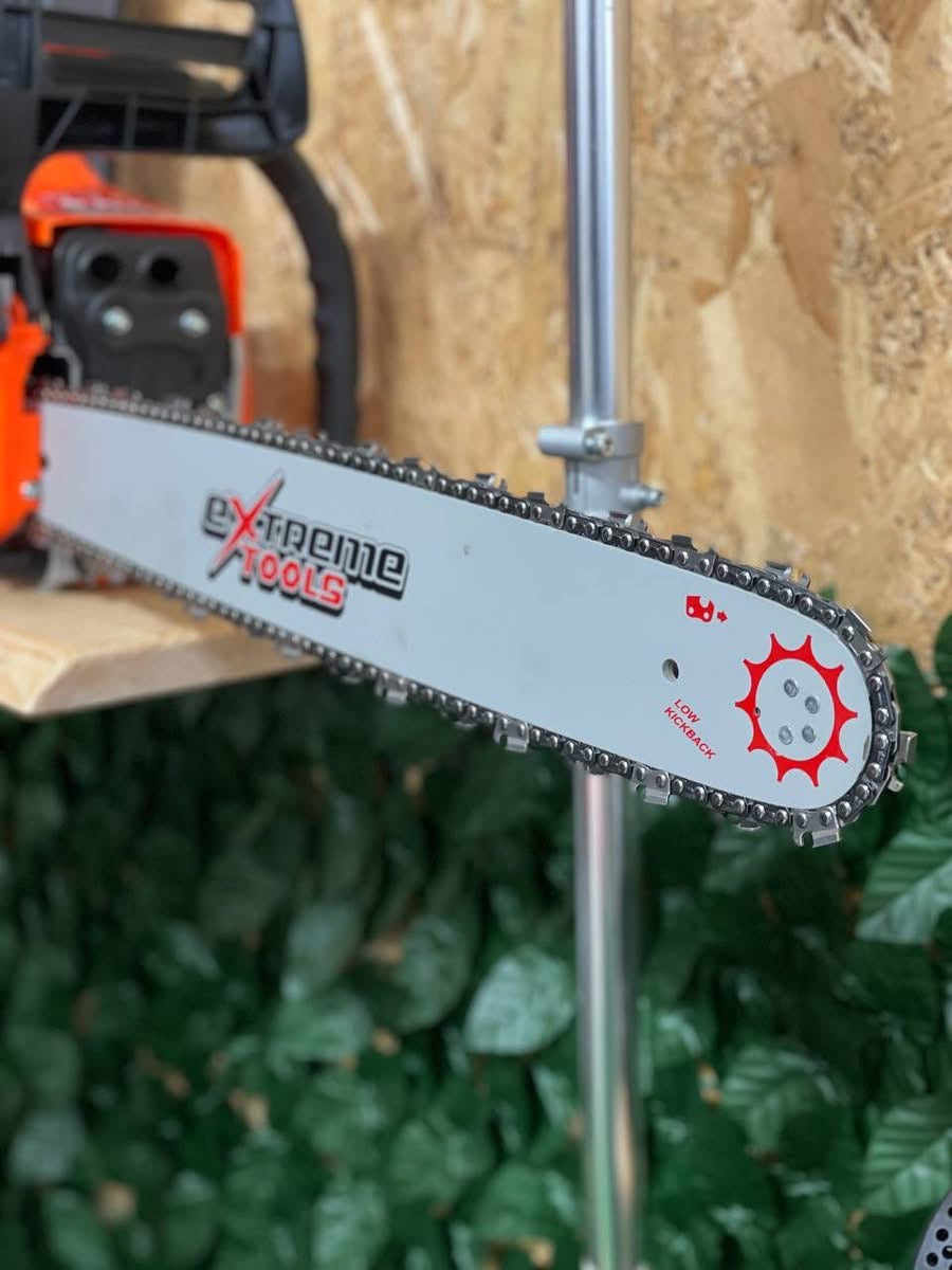 Motosierra a gasolina Extreme Tools, motor 2 tiempos 62CC espada 20“ longitud de correa 50CM con antivibración para poda y tala